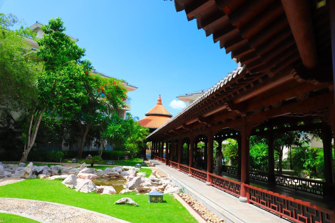 Huayu Resort & Spa Yalong Bay Sanya Exterior photo